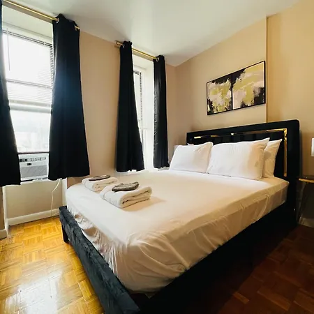 Hudson New York Apartment